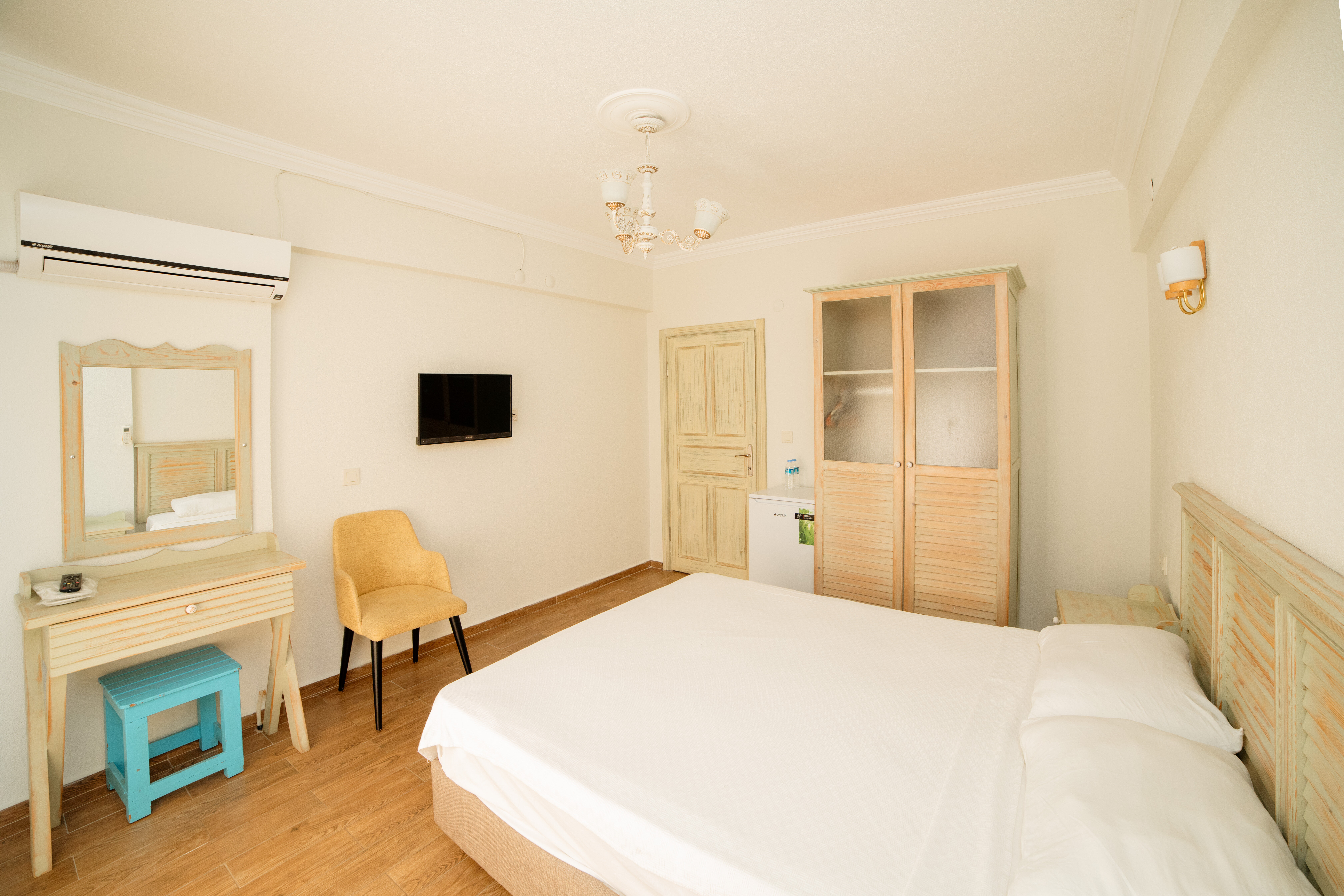 Yakamoz Otel Gökçeada Rezervasyon