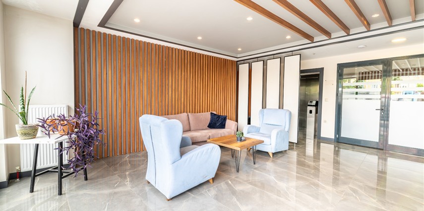 Royal Luxury Hotels Suites