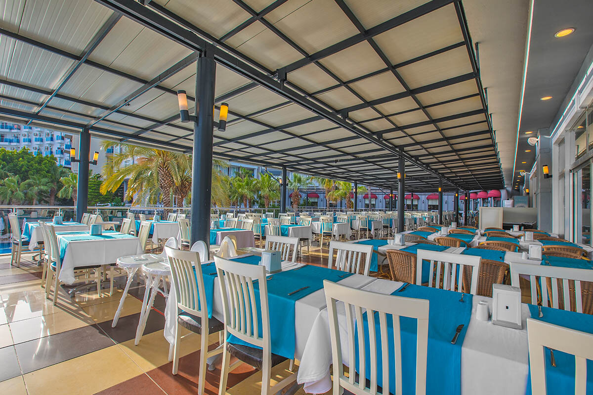 Meridia Beach Hotel