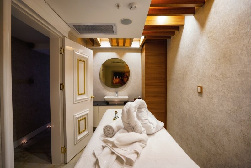 Les Lion Luxury Hotel & Spa