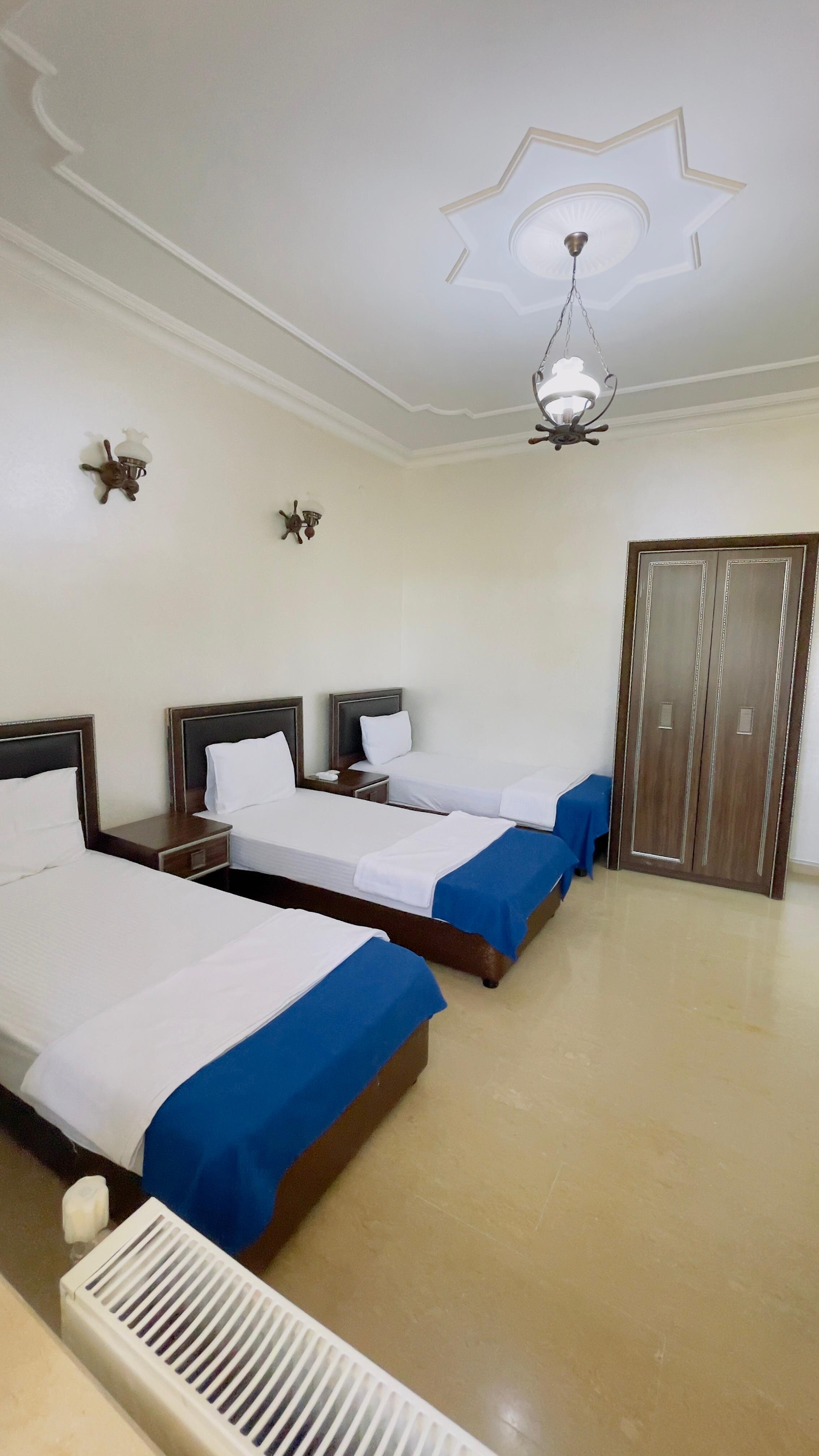 Turabdin Hotel · 11