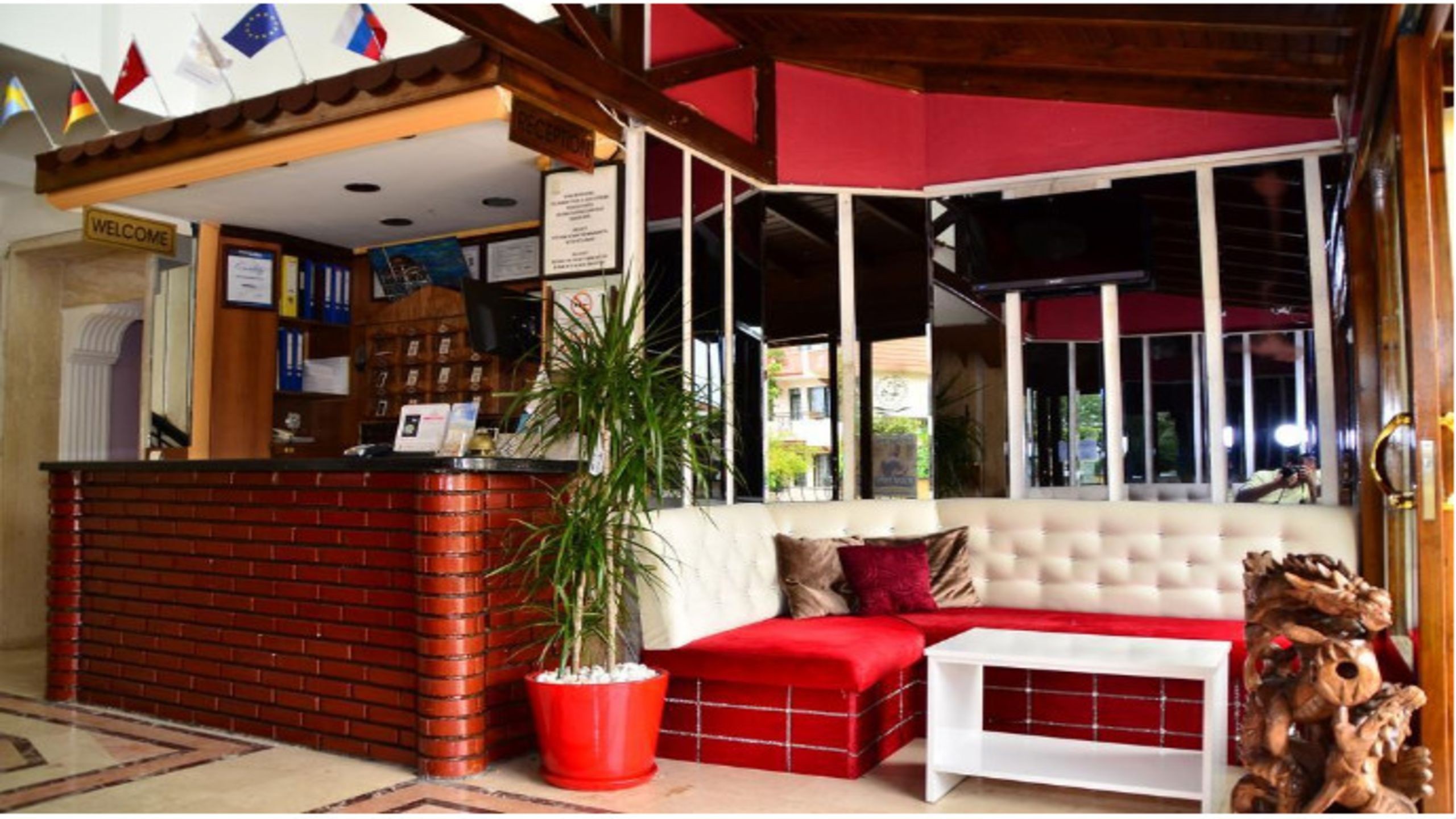 Golden Rock Hotel