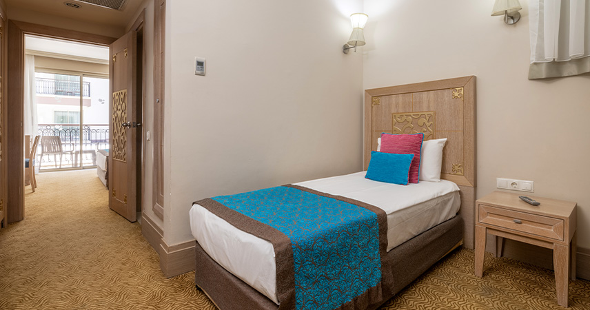 Crystal Family Resort & Spa