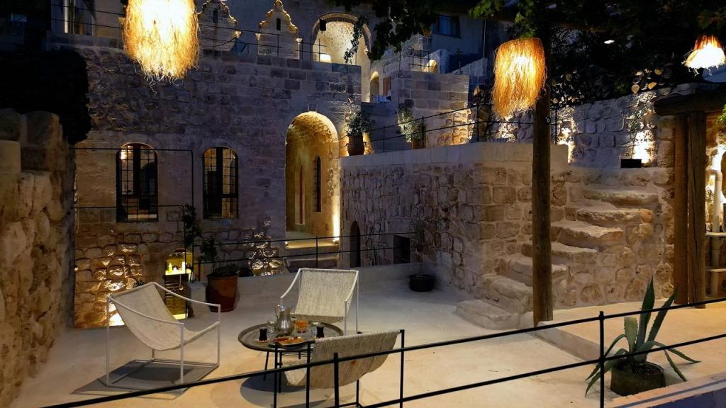 Rec326 Otel