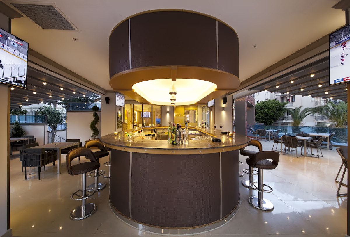 Aurasia Design Hotel