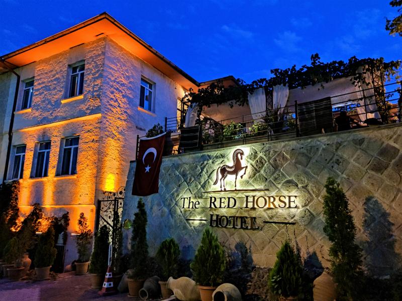 The Red Horse Hotel