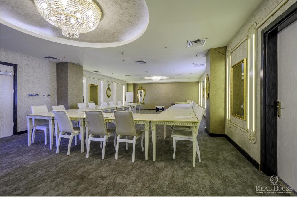 Real House Boutique Hotel Rezervasyon