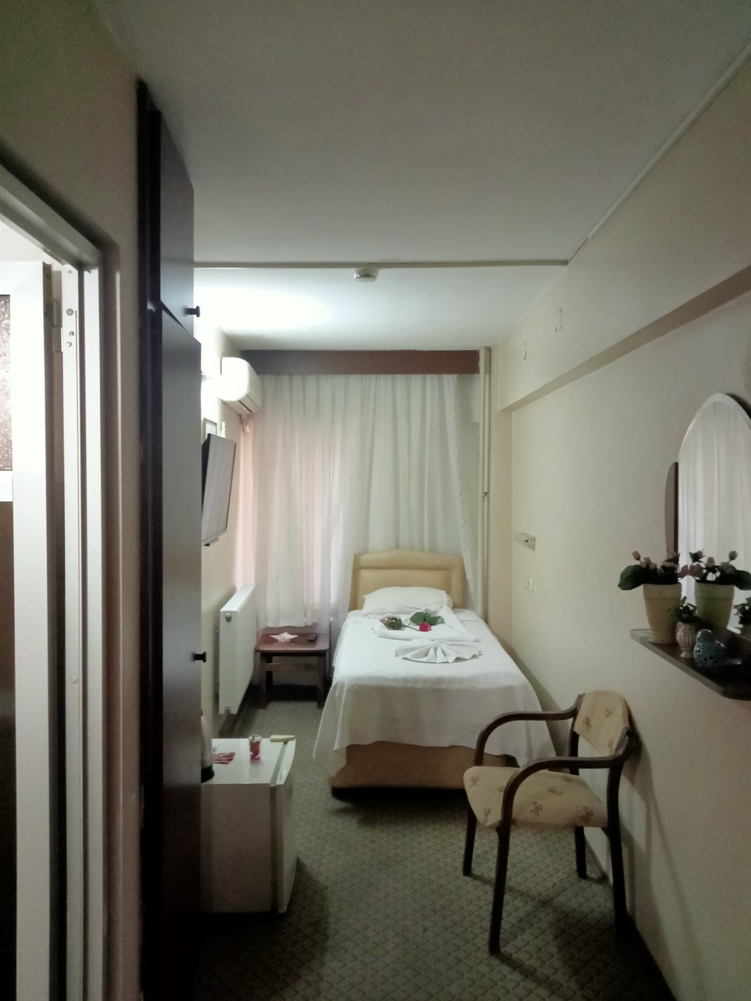 Single Room (1 Person)