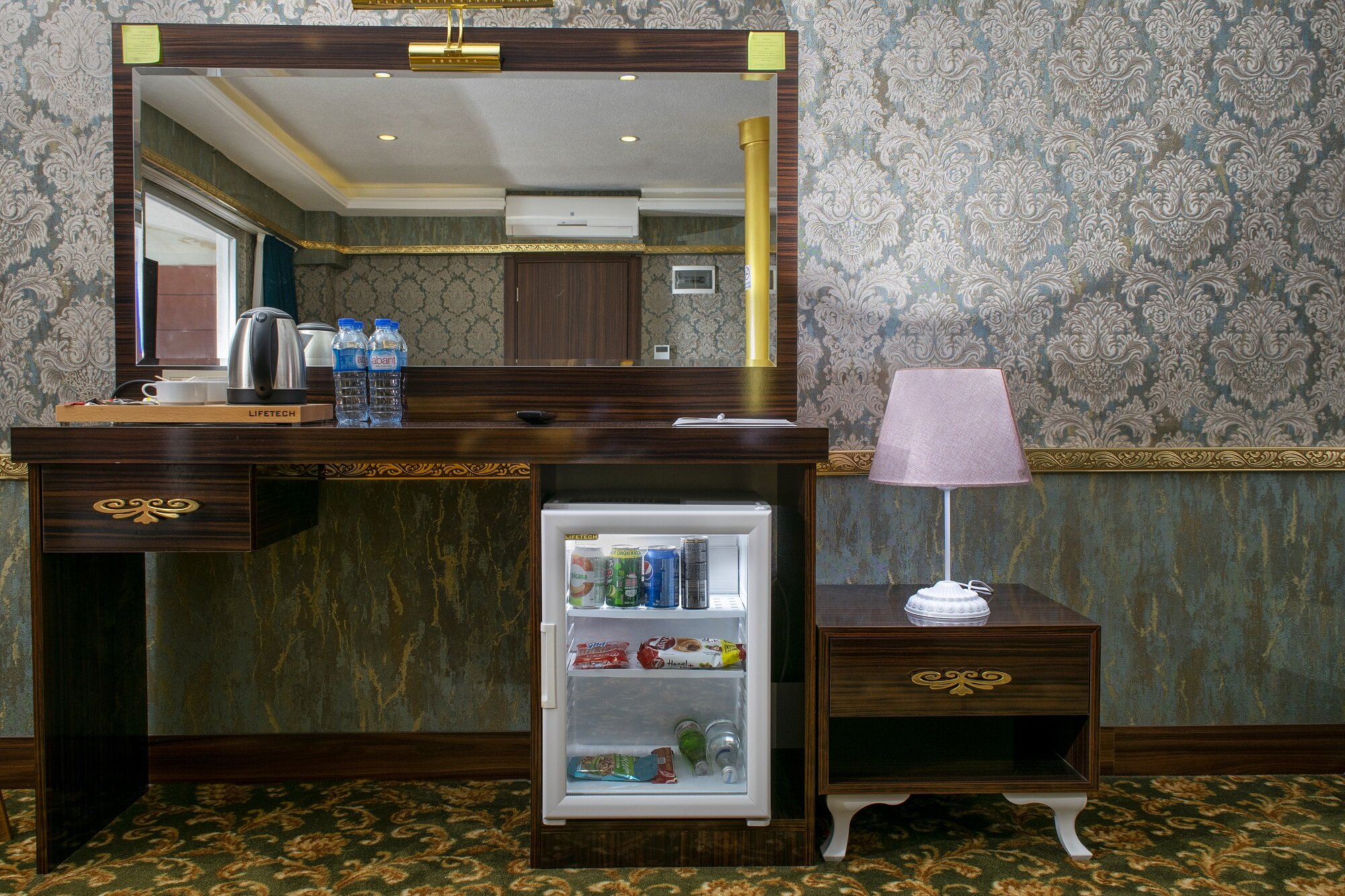 Marinn Deluxe Hotel