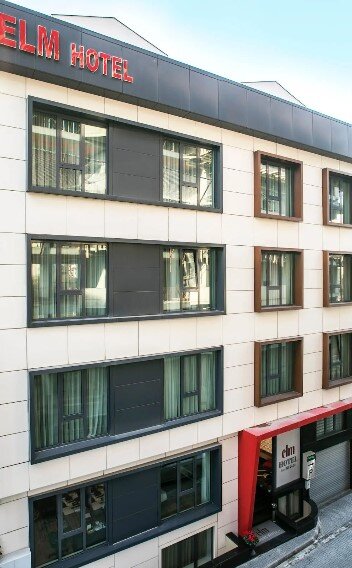 Elm Suite Hotel