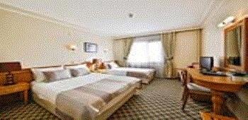 Sidonya Hotel · 63