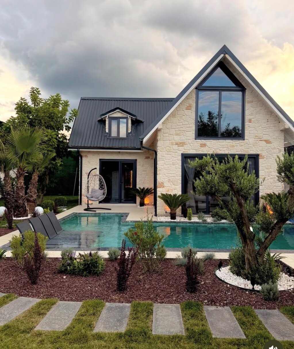 Lavinia House