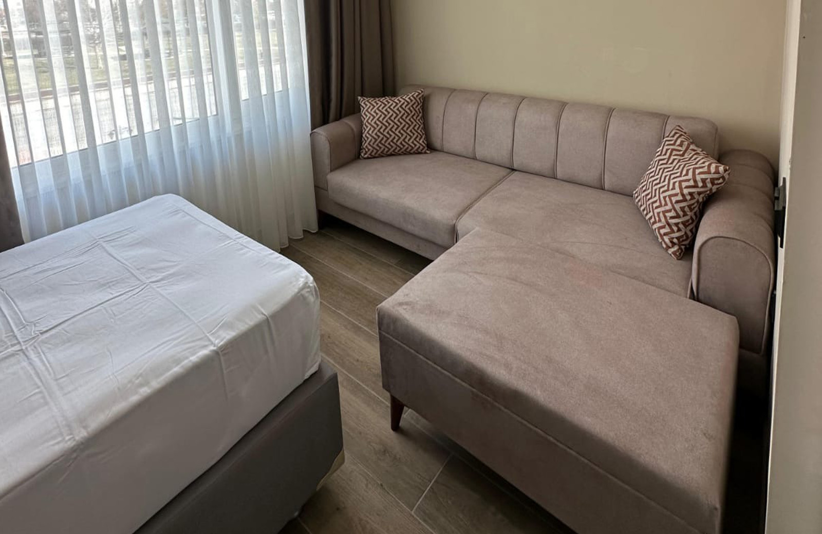 Parla Park Otel