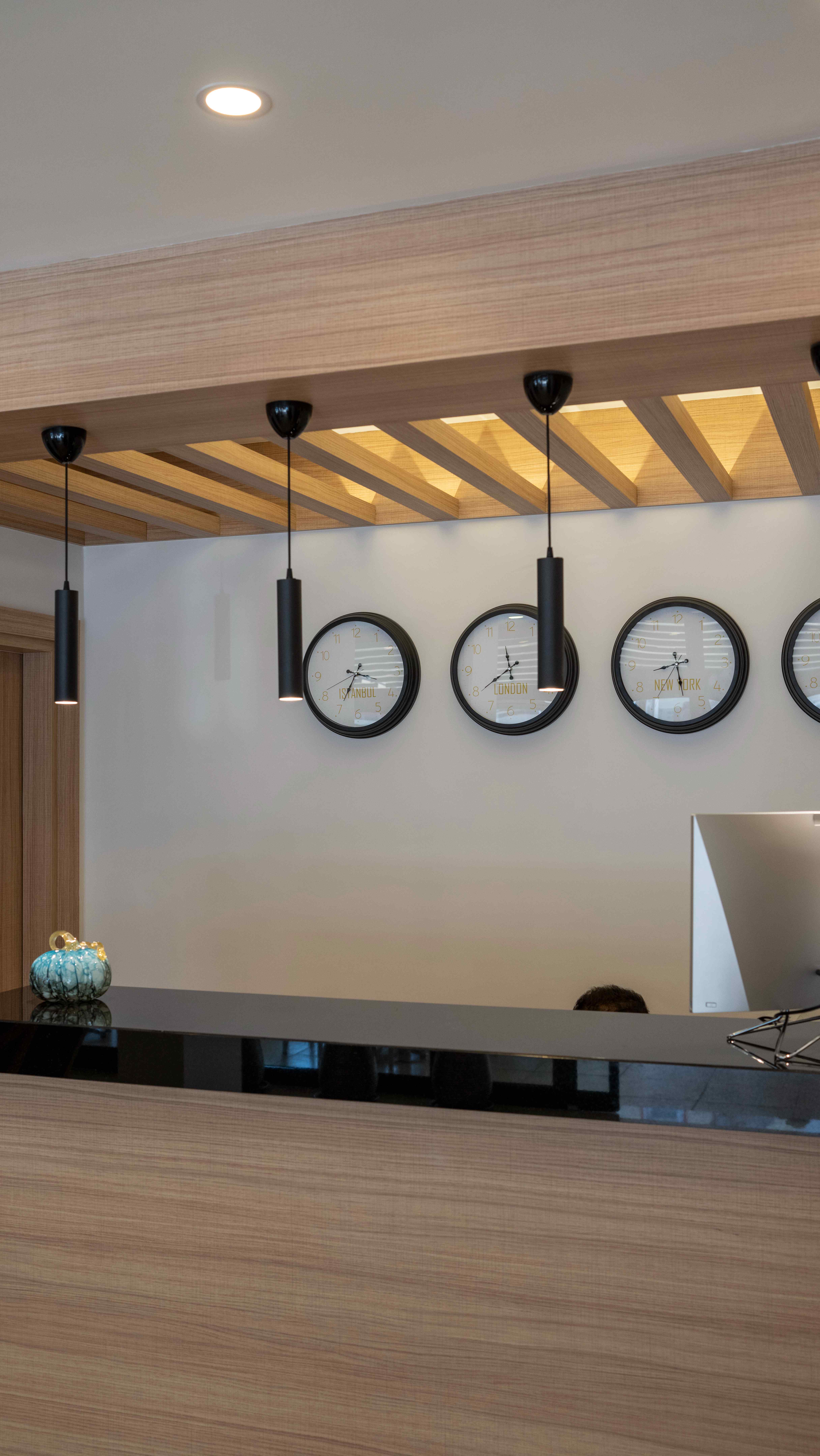 Alesta Seaside Residence