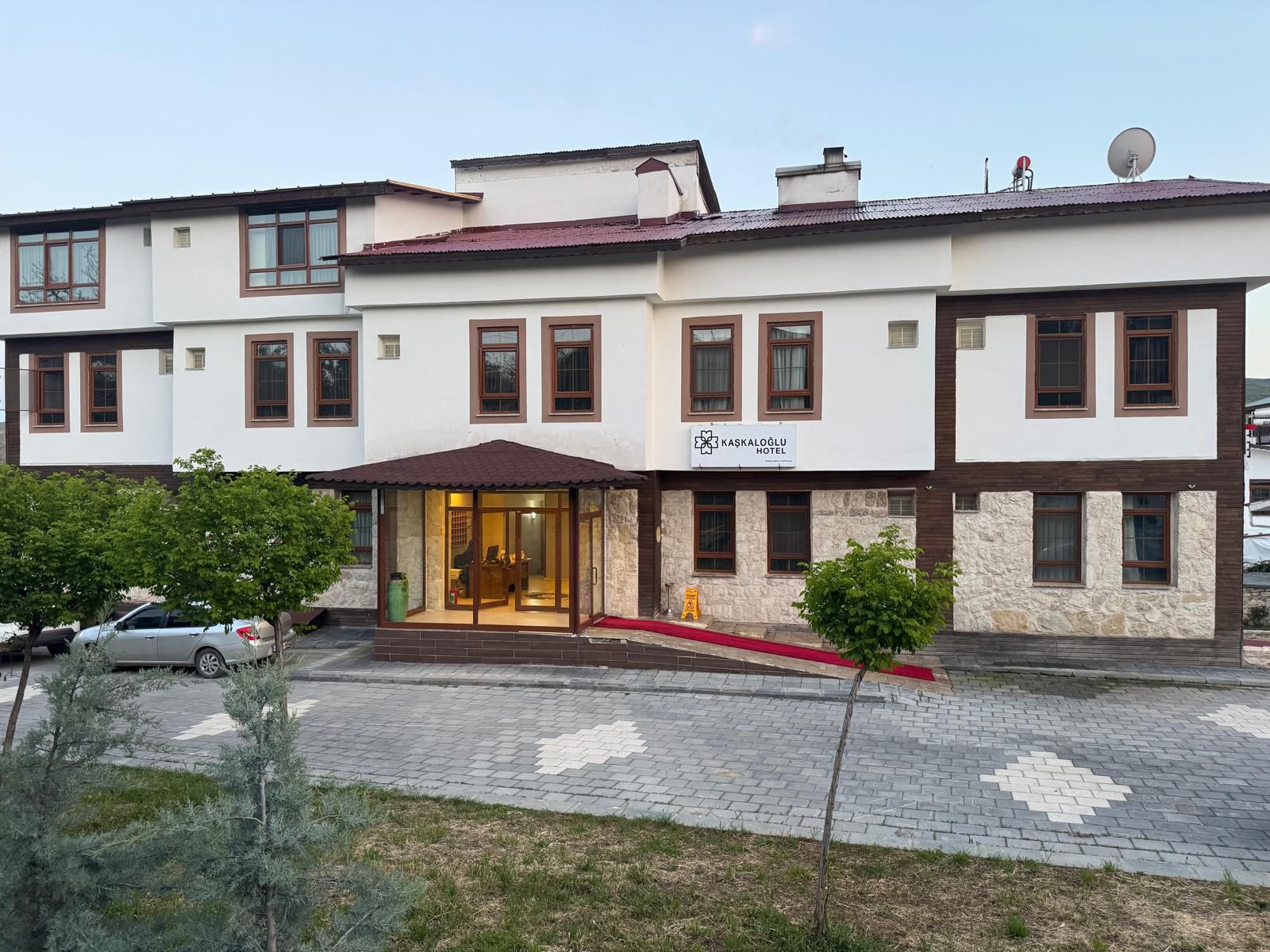 Kaşkaloğlu Hotel