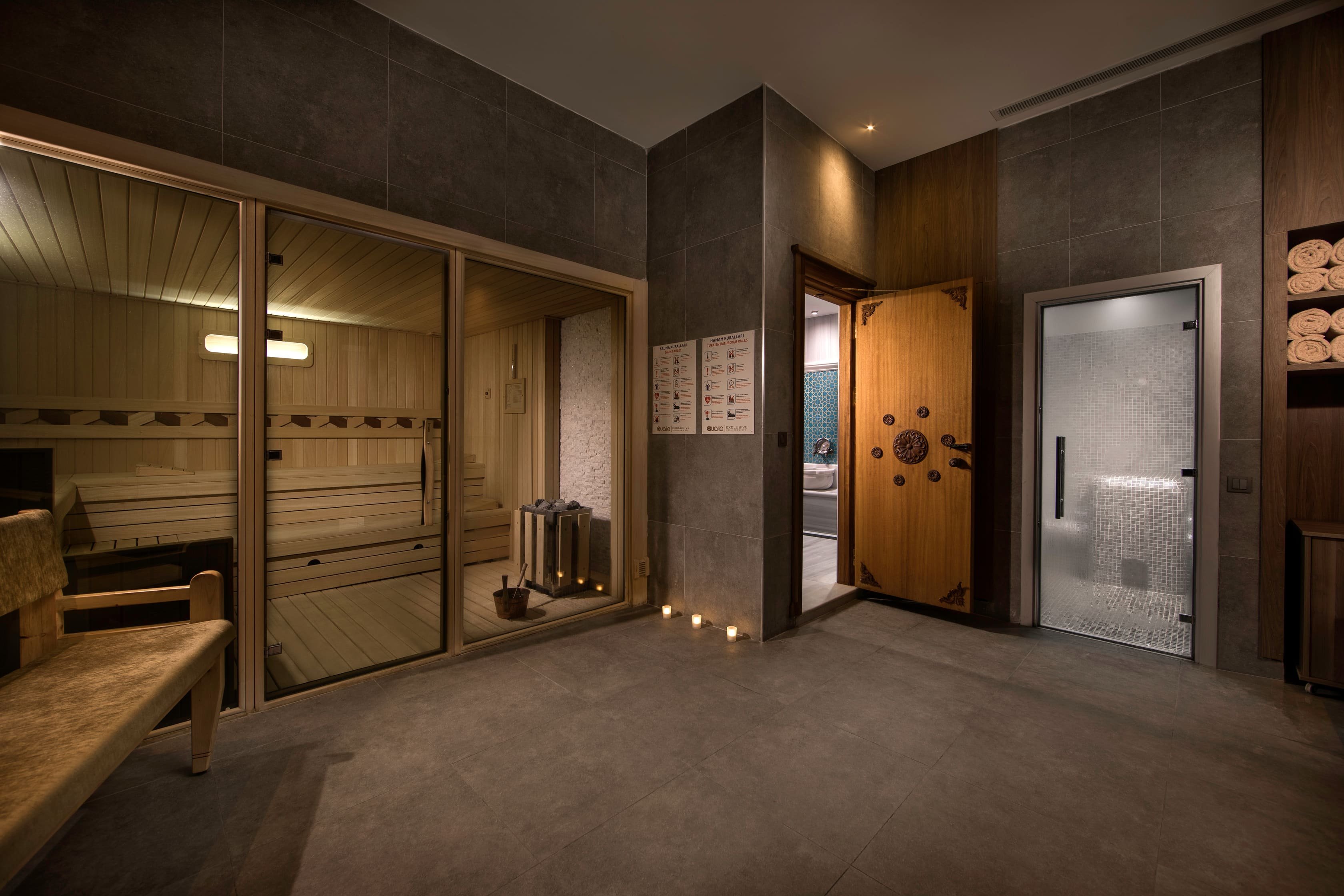 Lionel Hotel · 45