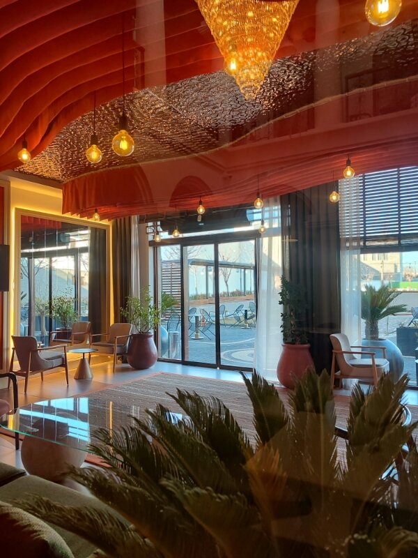 Sur Royal's Hotel