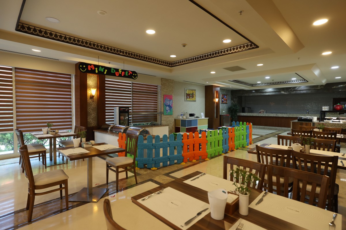 Crystal Family Resort & Spa