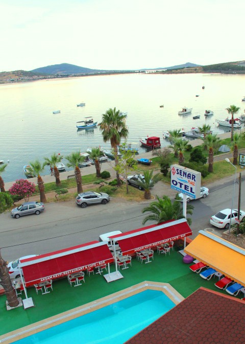 Senar Naz Hotel