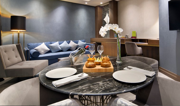 DoubleTree by Hilton Hotel Istanbul - Piyalepasa
