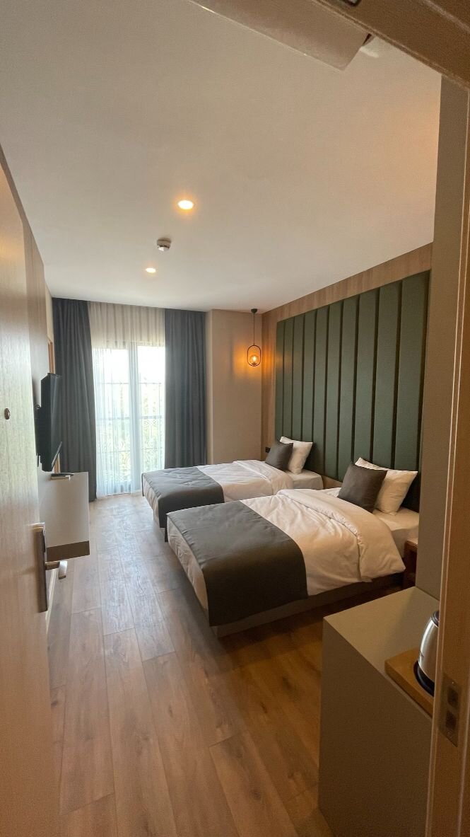 Perast  City  Hotel