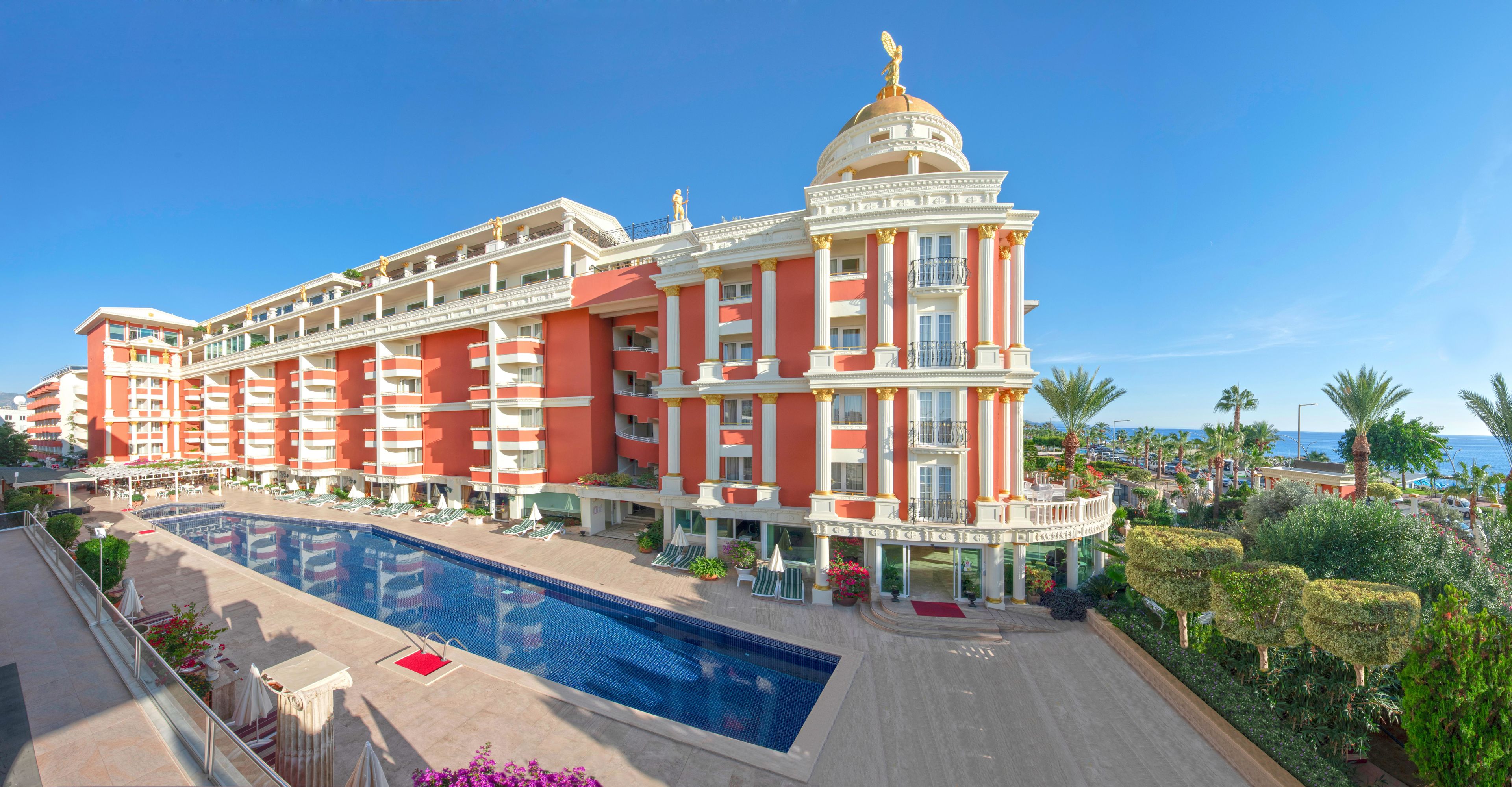 Antique Roman Palace Museum Hotel +16