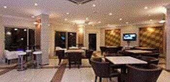 Remi Hotel