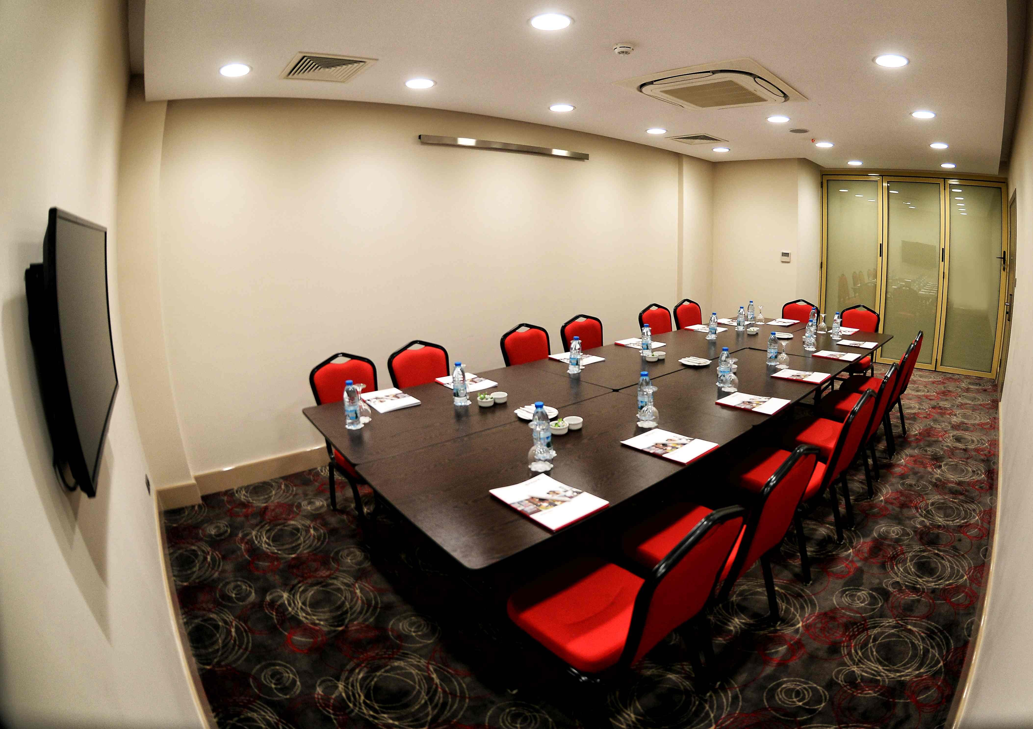 Ramada Encore by Wyndham İzmir Rezervasyon