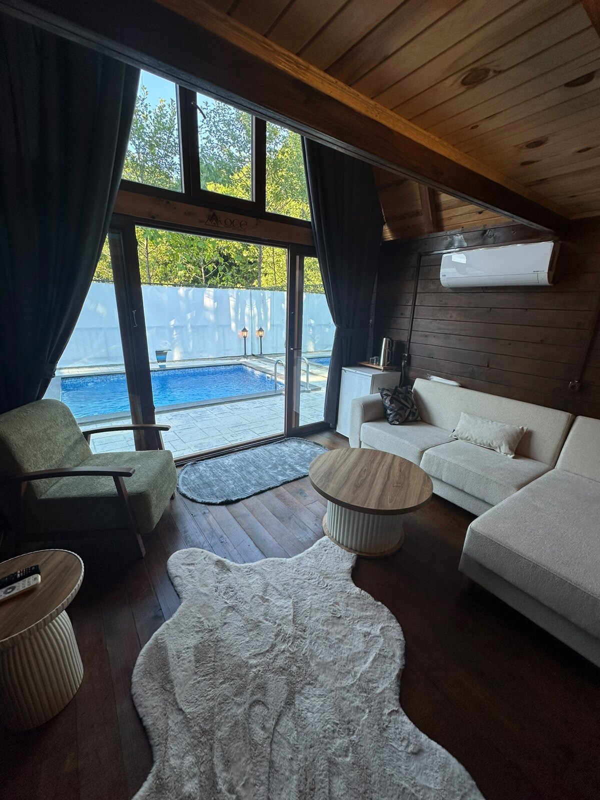 Oce Bungalow · 30