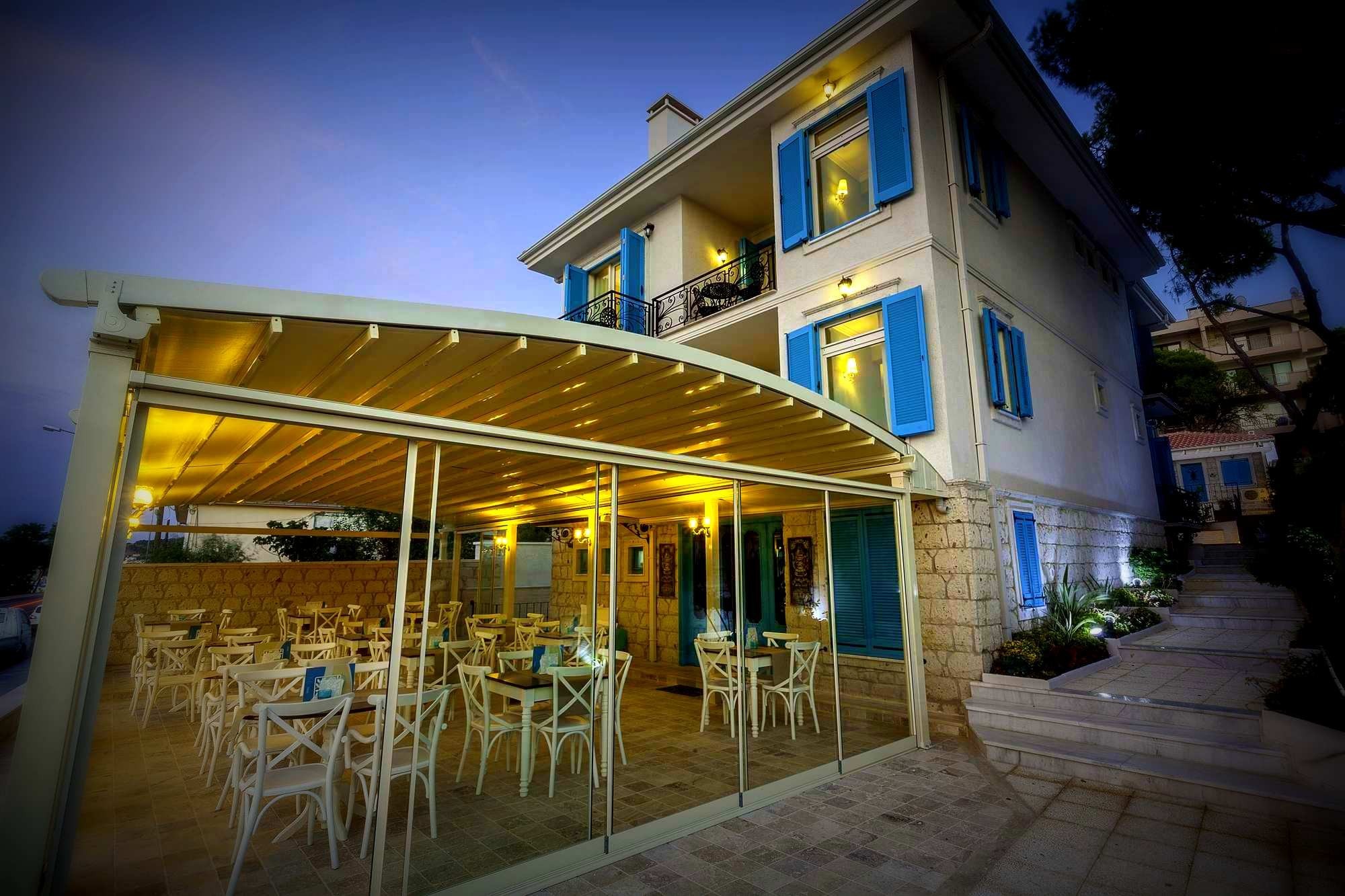 Karamela Otel