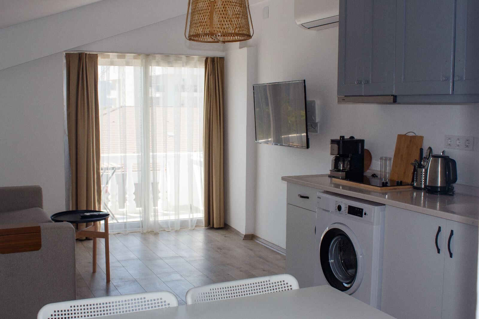 Aloha Suites Mediterranean · 75