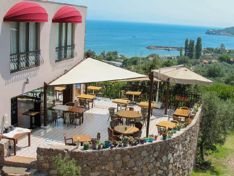Assos Longevity Hotel (+14 )