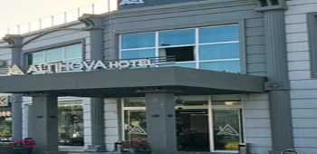 Altınova Hotel · 24