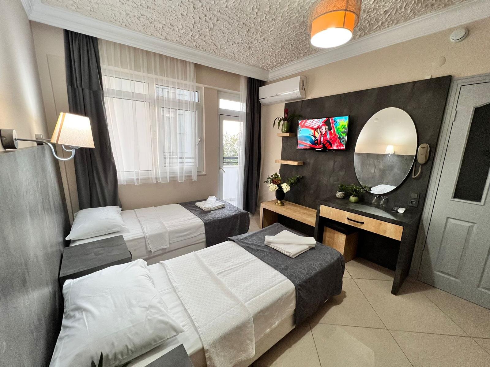 Anna Queen Hotel