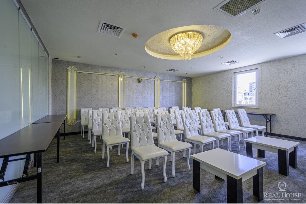 Real House Boutique Hotel Rezervasyon