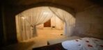 Deluxe Cave Oda Görseli