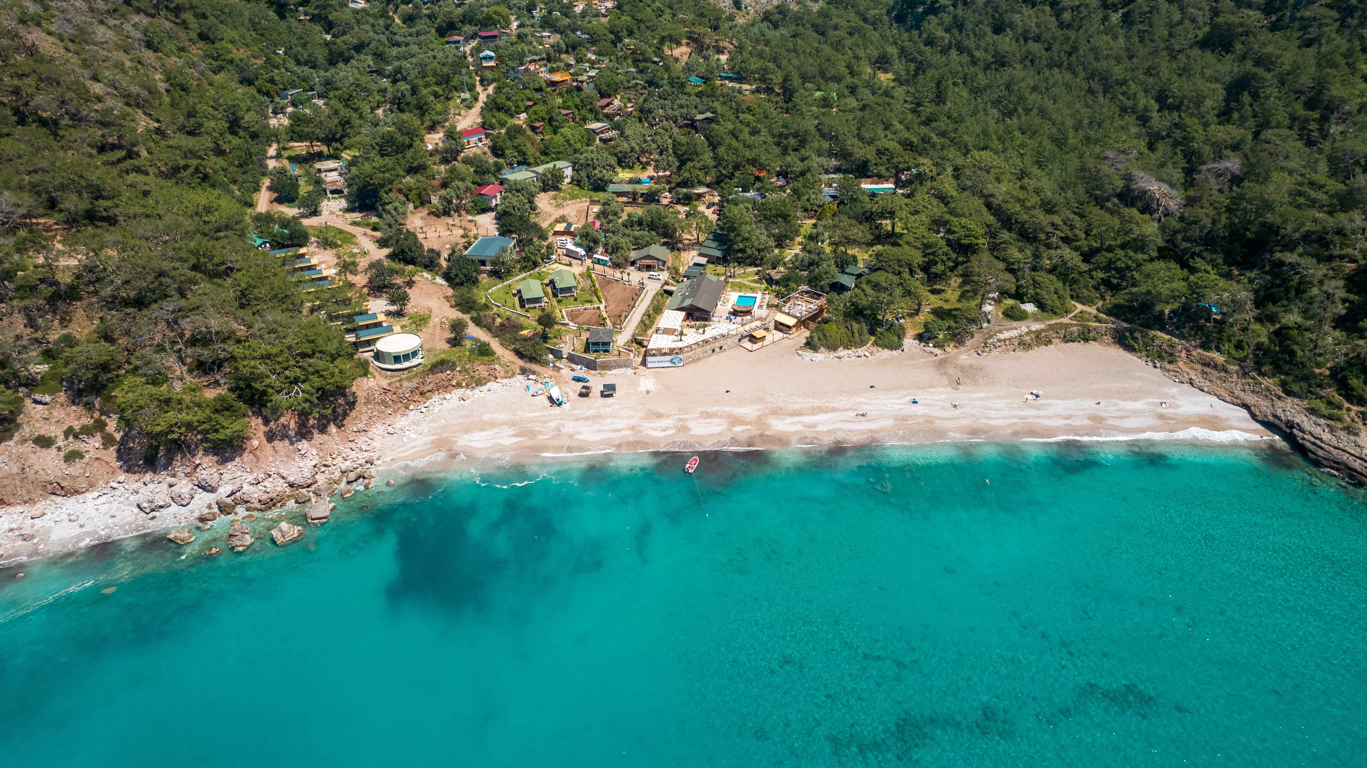 Sea Valley Lodge