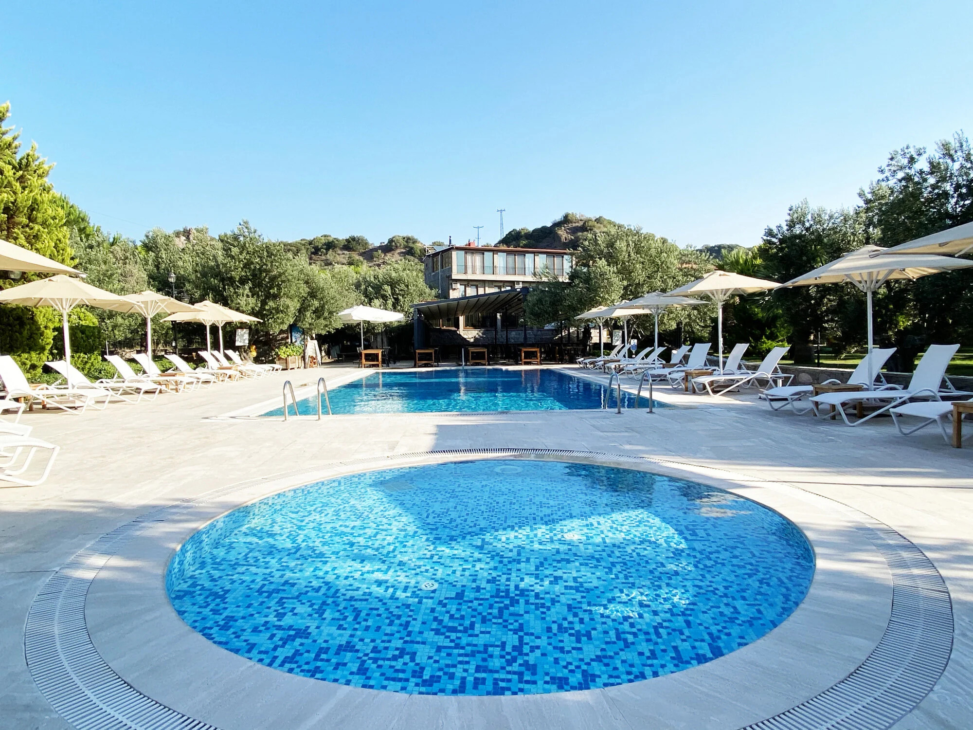 Assos Park Hotel