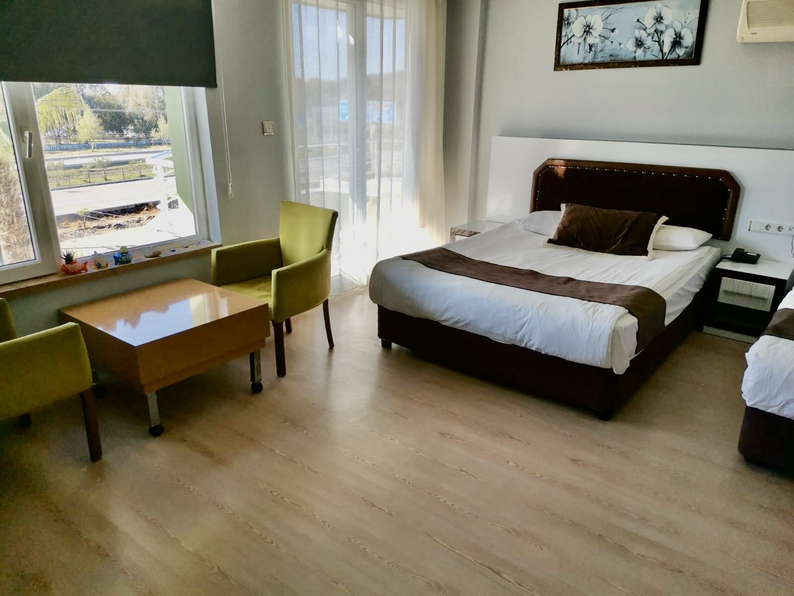 Şimşek Hotel