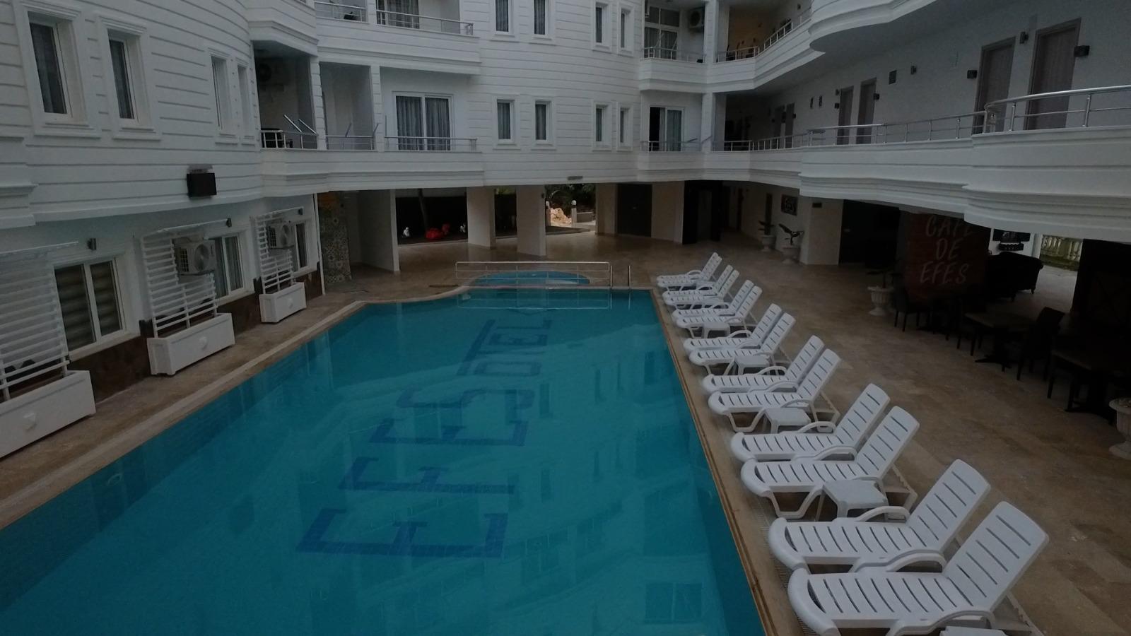 Club Efes Otel