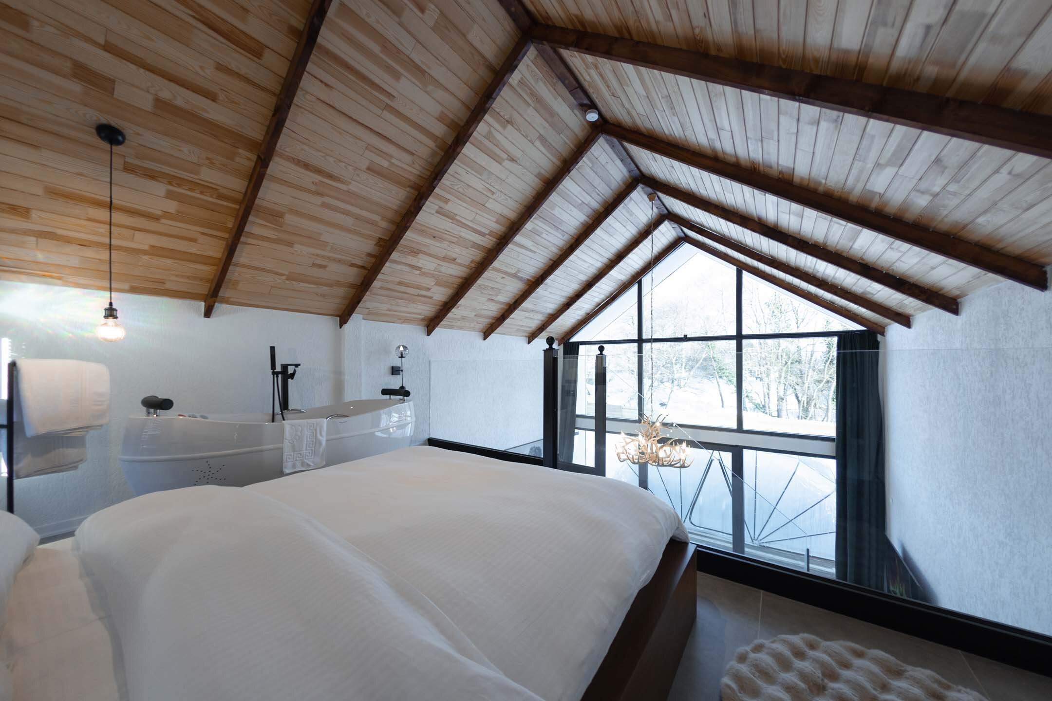 Isıtmalı Havuzlu Villa
