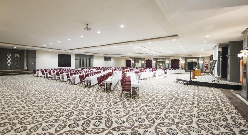 Port Nature Luxury Hotel & Spa