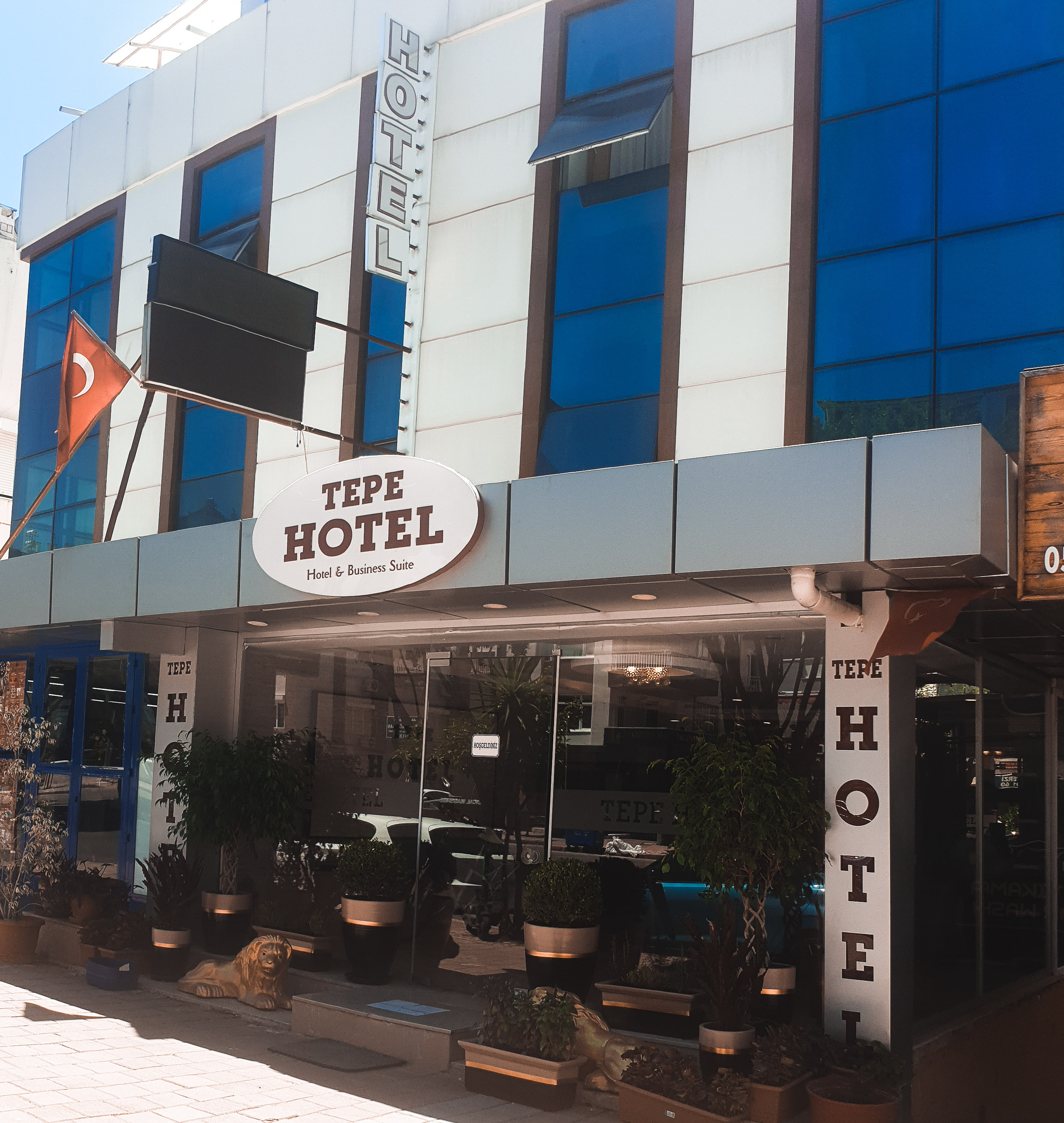Tepe Hotel & Business Suites