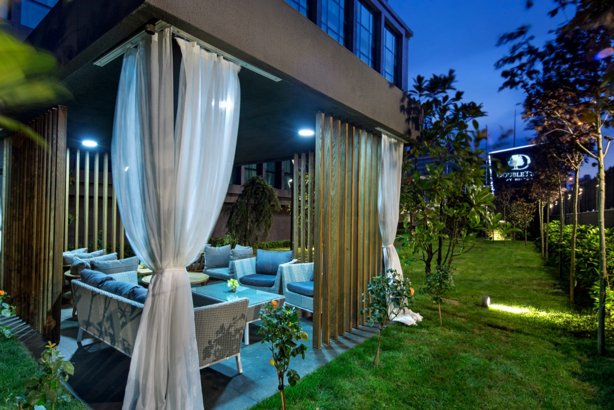DoubleTree by Hilton Hotel Istanbul - Piyalepasa