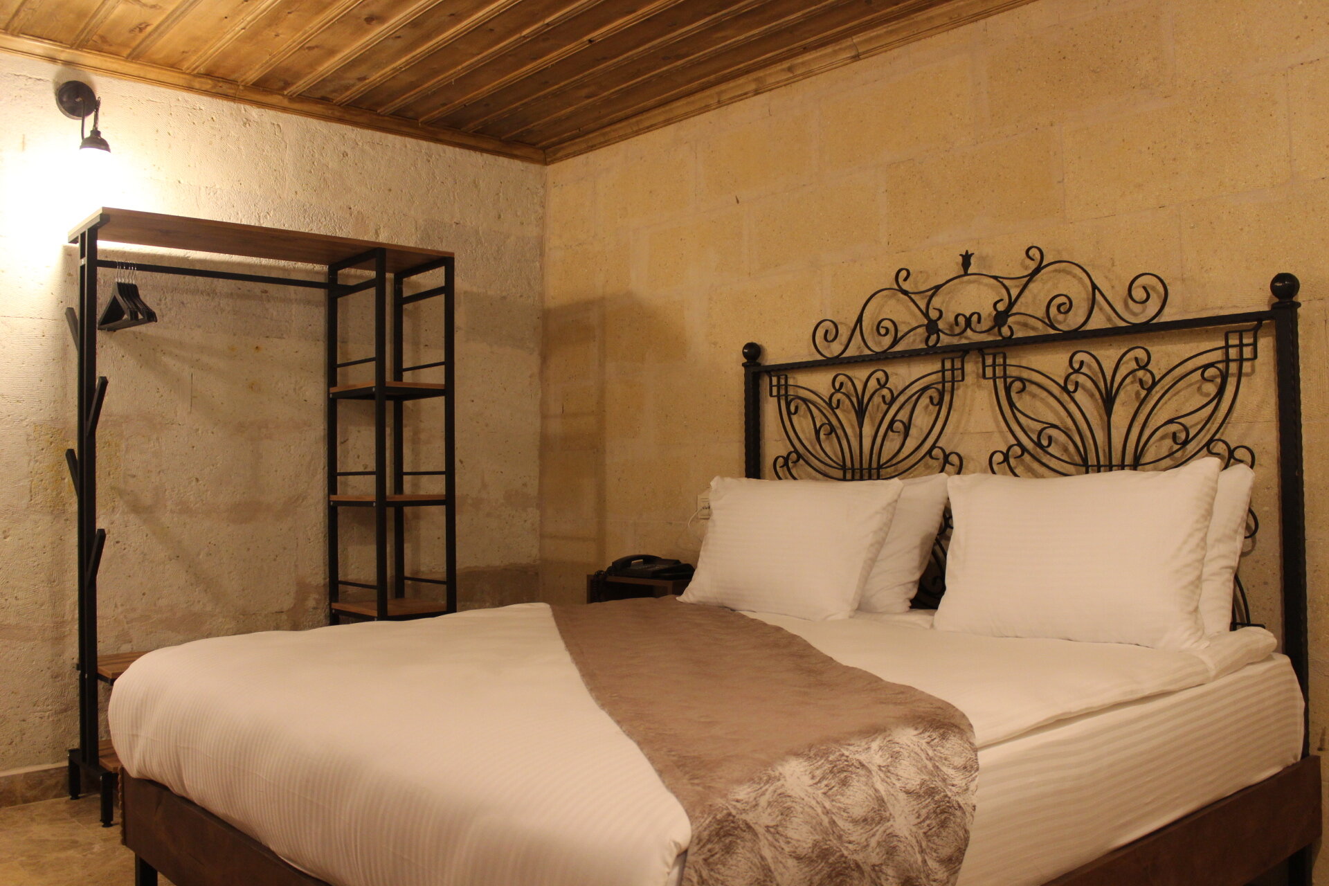 Kayra Cave Suites