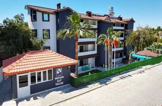 Meryam Suite Deluxe