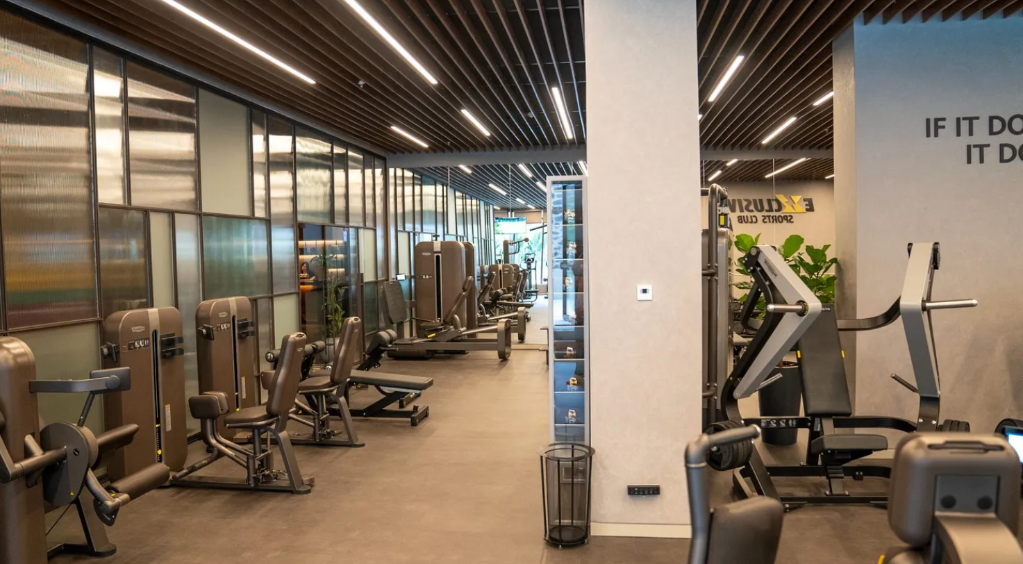 Rixos Tersane İstanbul + Nickelodeon Play Tersane Access · 24