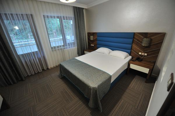 Oylat Çağlayan Otel