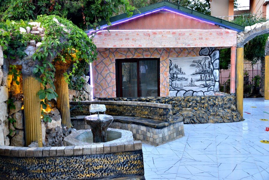 Aperion Beach Hotel