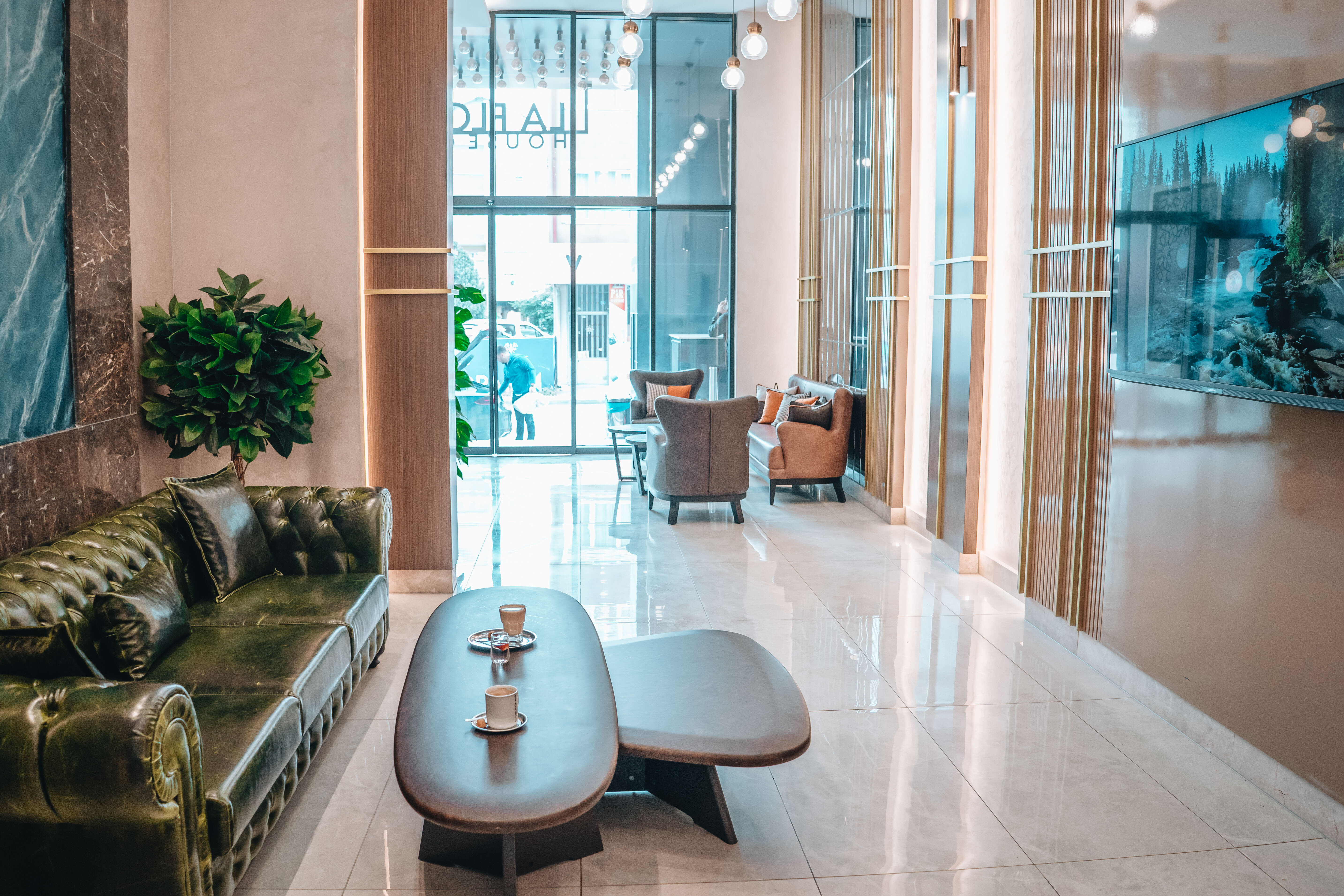 La Flora House Hotel